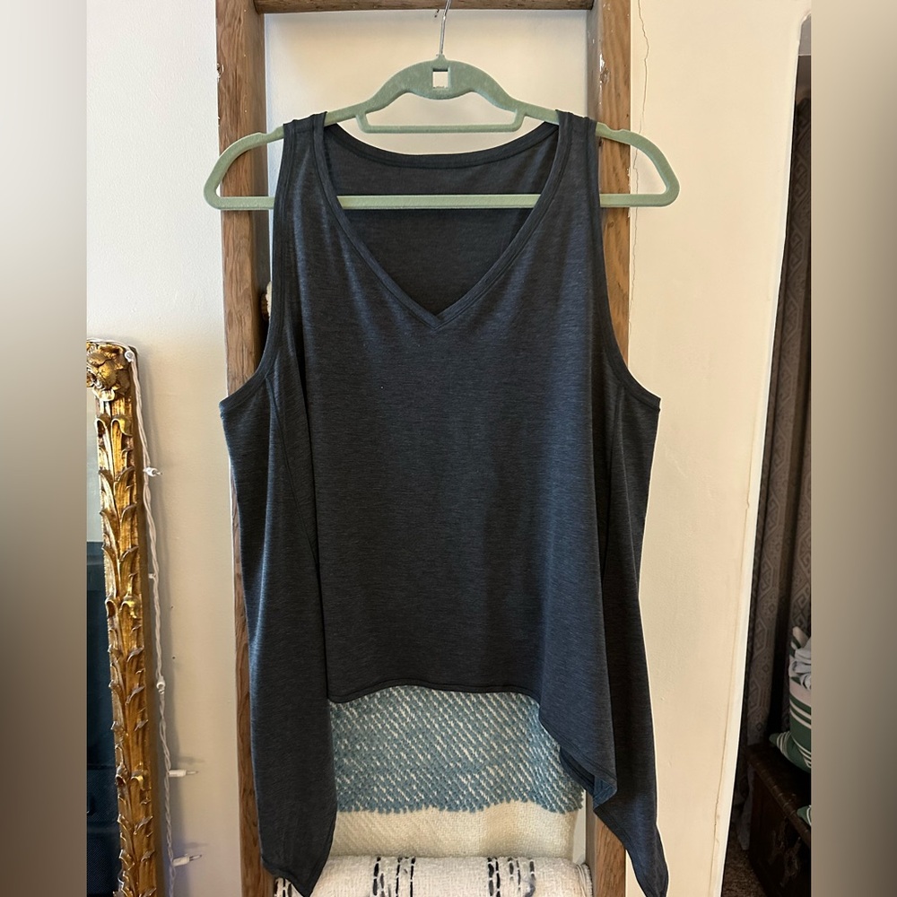 Lululemon gray drape tank top